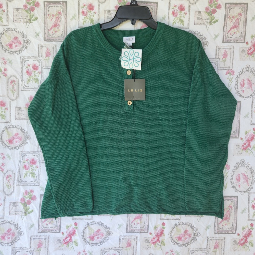 NWT‎ Le Lis Collection Green Waffle Knit Button Henley Pullover Sweater Small